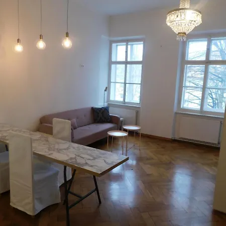 Studio Angela * Lublana